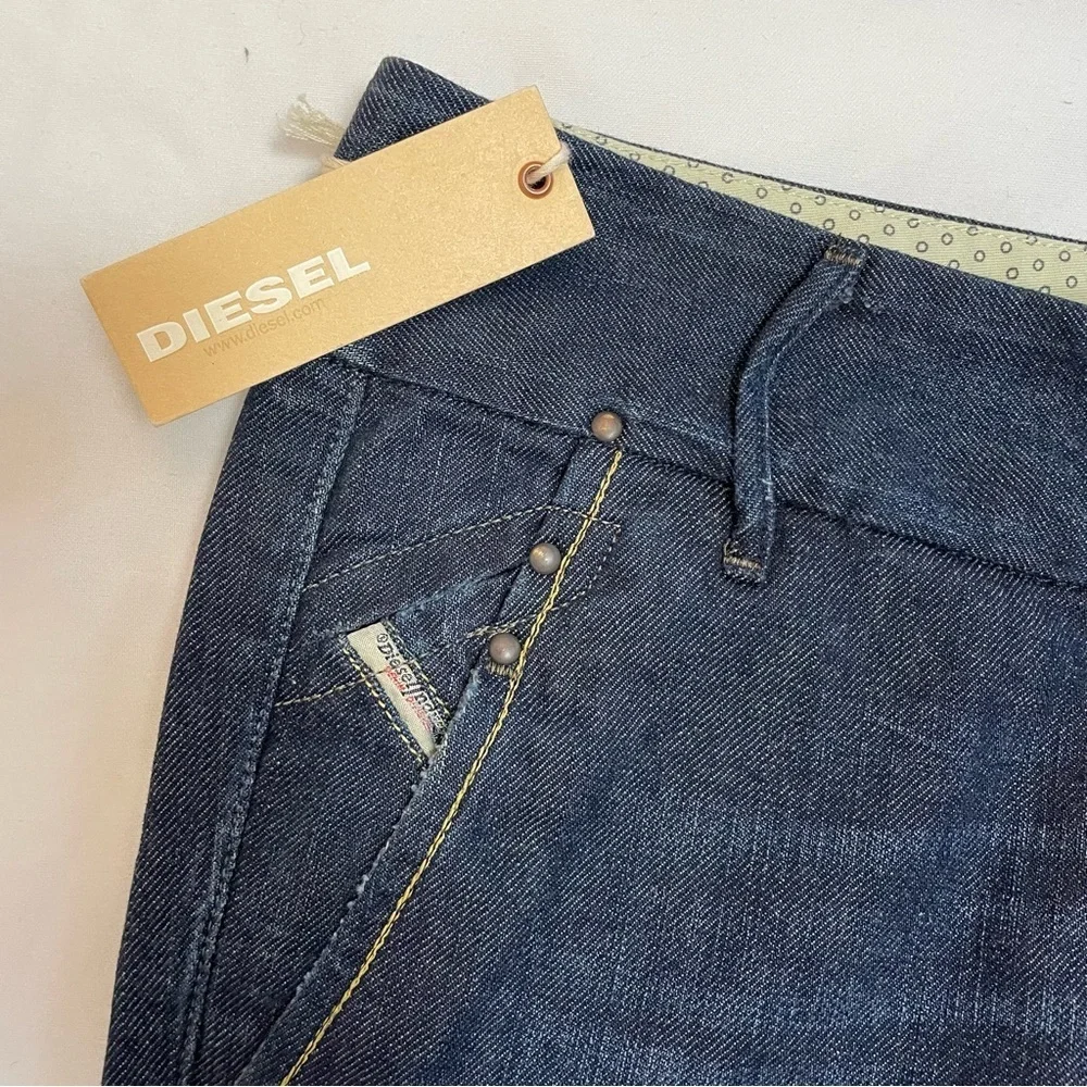 NWT New $240 Diesel Bootik Blue Jeans Made In Italy Size 31 x 34